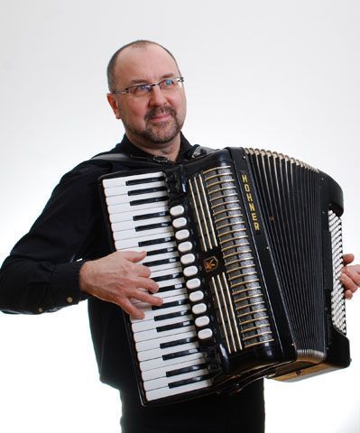 MARTIN BELLEMARE, Accordéoniste